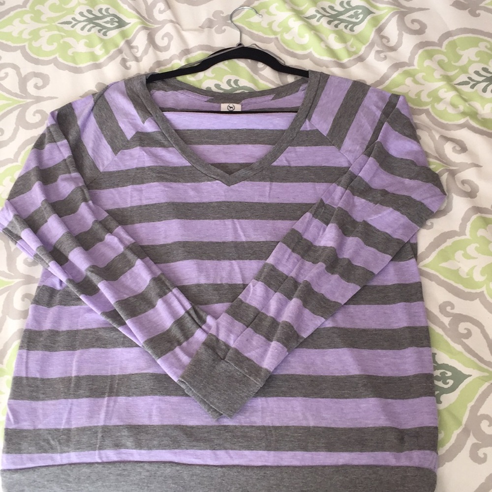 Victoria's Secret Pink long sleeve shirt